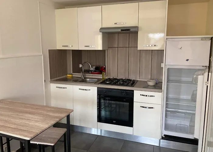 3 Proche Gare 公寓 *